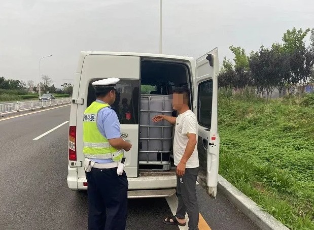 7月份全市范圍內(nèi)面包車集中整治！